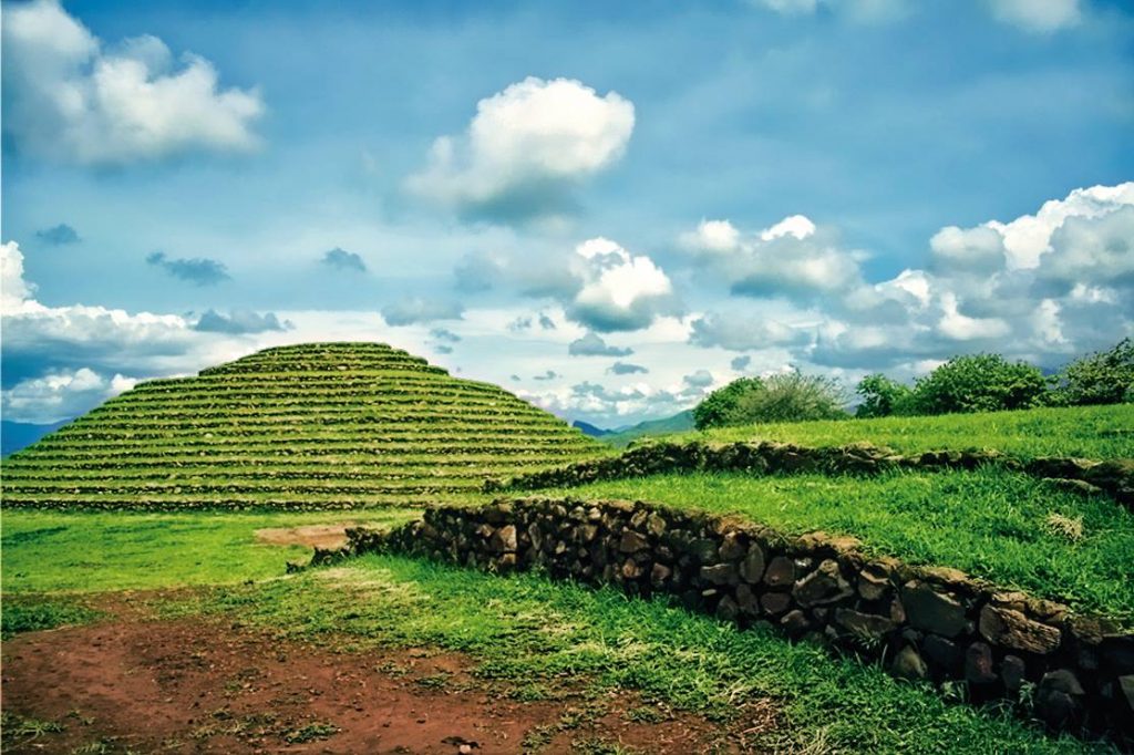 Equinoccio Equinoxio En Piramides Guachimontones De Teuchitlan Como 